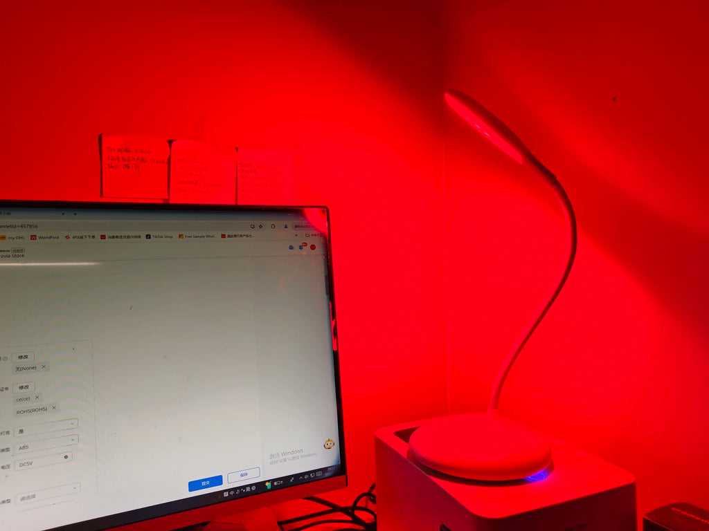 620nm Red LED Table Lamp
