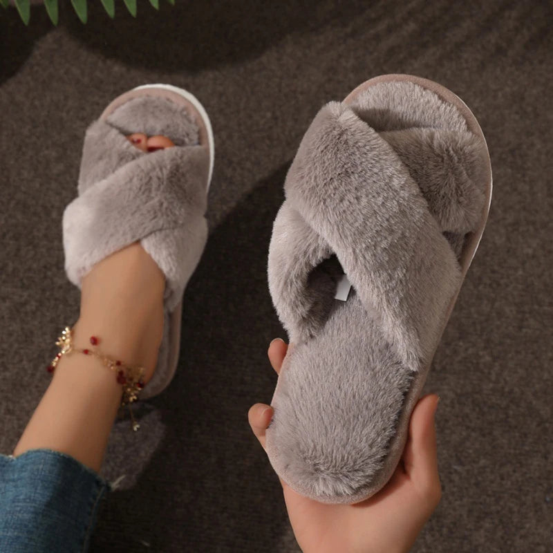 Women's Faux Fur House Slippers