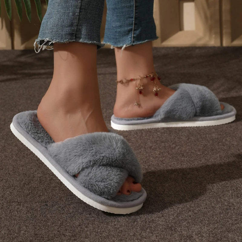 Women's Faux Fur House Slippers